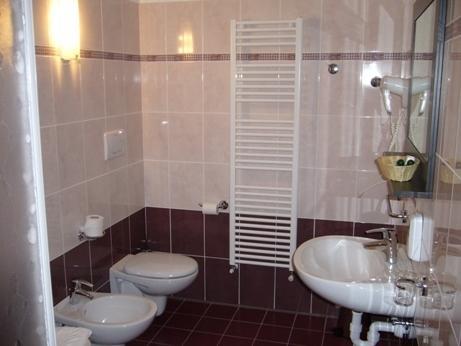 Hotel La Solitaria Carlazzo Eksteriør billede