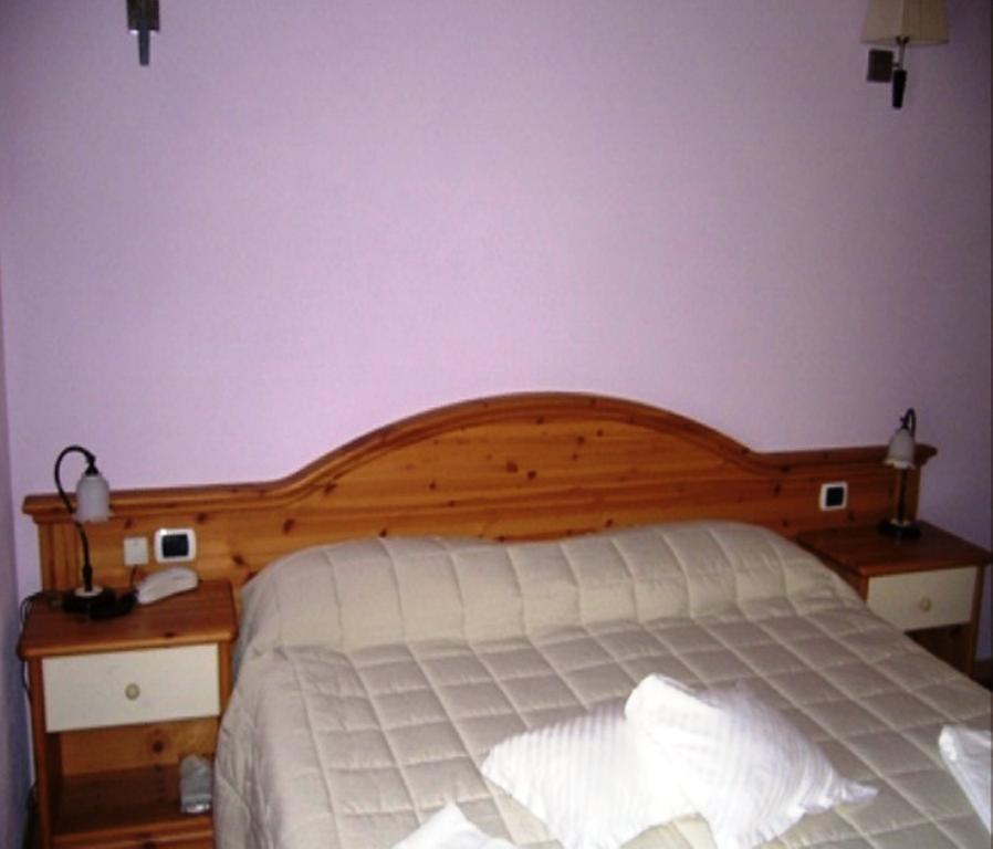 Hotel La Solitaria Carlazzo Værelse billede
