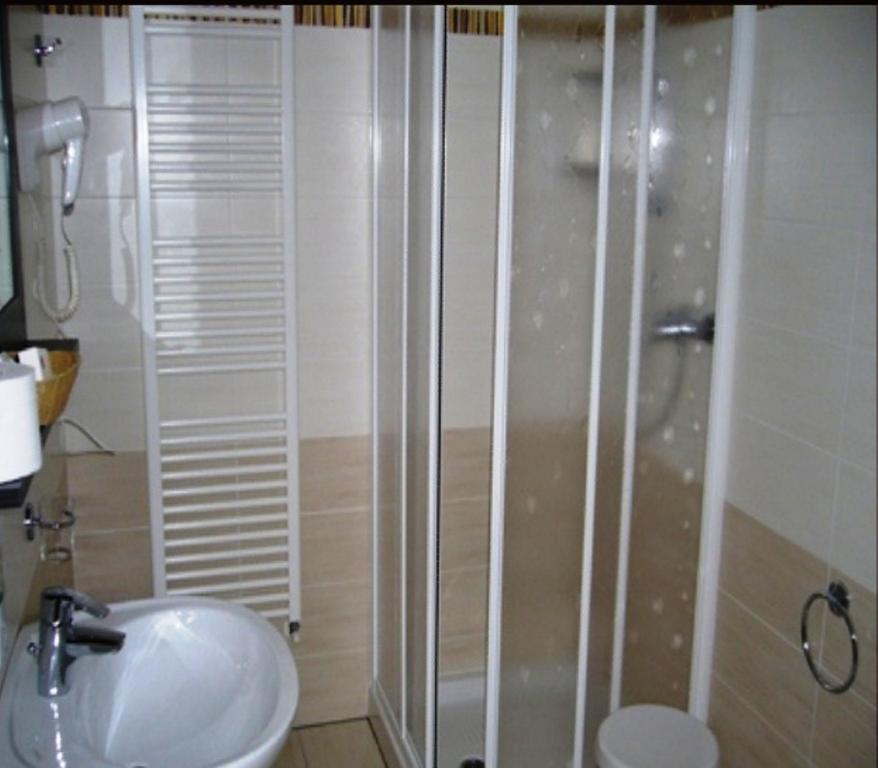 Hotel La Solitaria Carlazzo Værelse billede